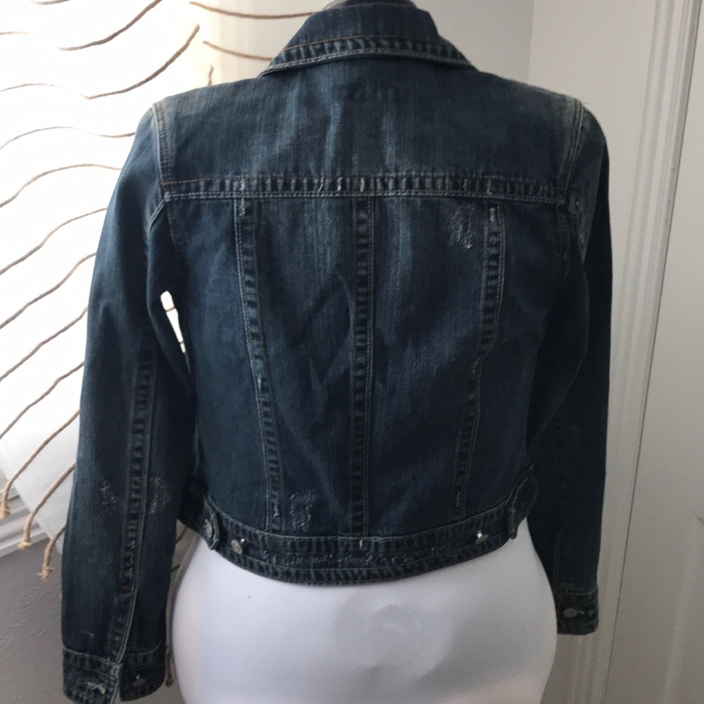 Distressed denim jacket-large - Picture 2 of 7